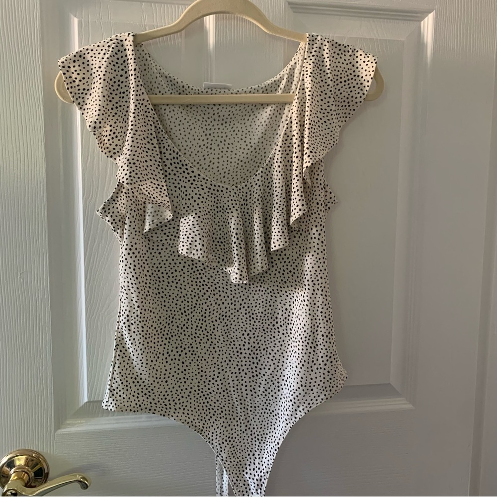 Abound ruffle neck spotted bodysuit